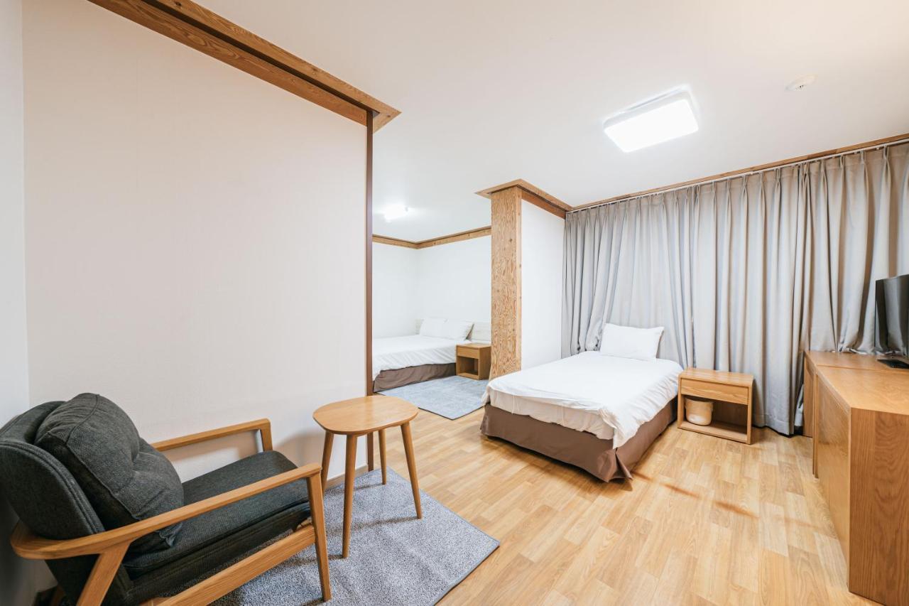 Jeju Miracle Hotel Exterior foto